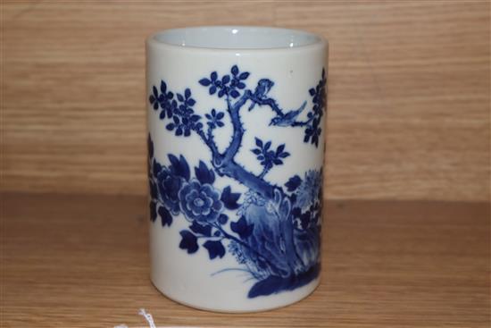 A 19th century Chinese blue and white brushpot, Xuande mark and a yellow ground dragon plate diameter 25cm